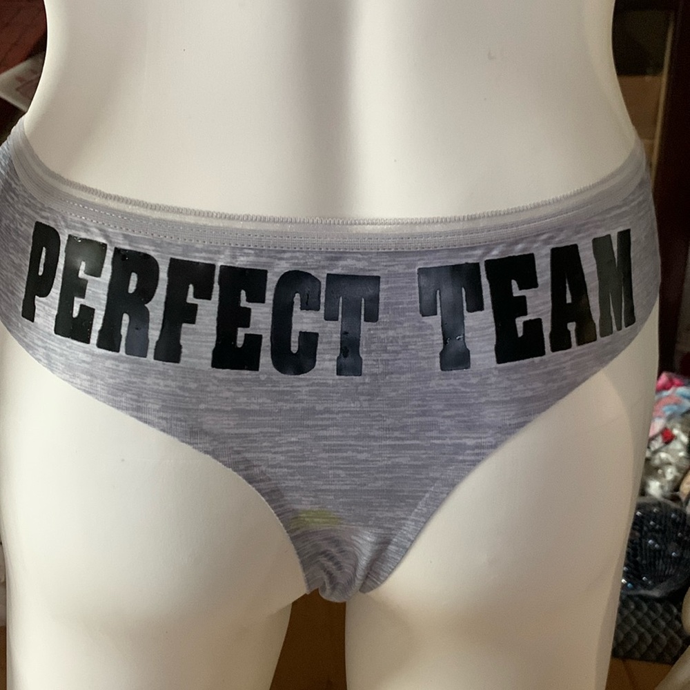 PERFECT TEAM Thong, Grey , black lettering